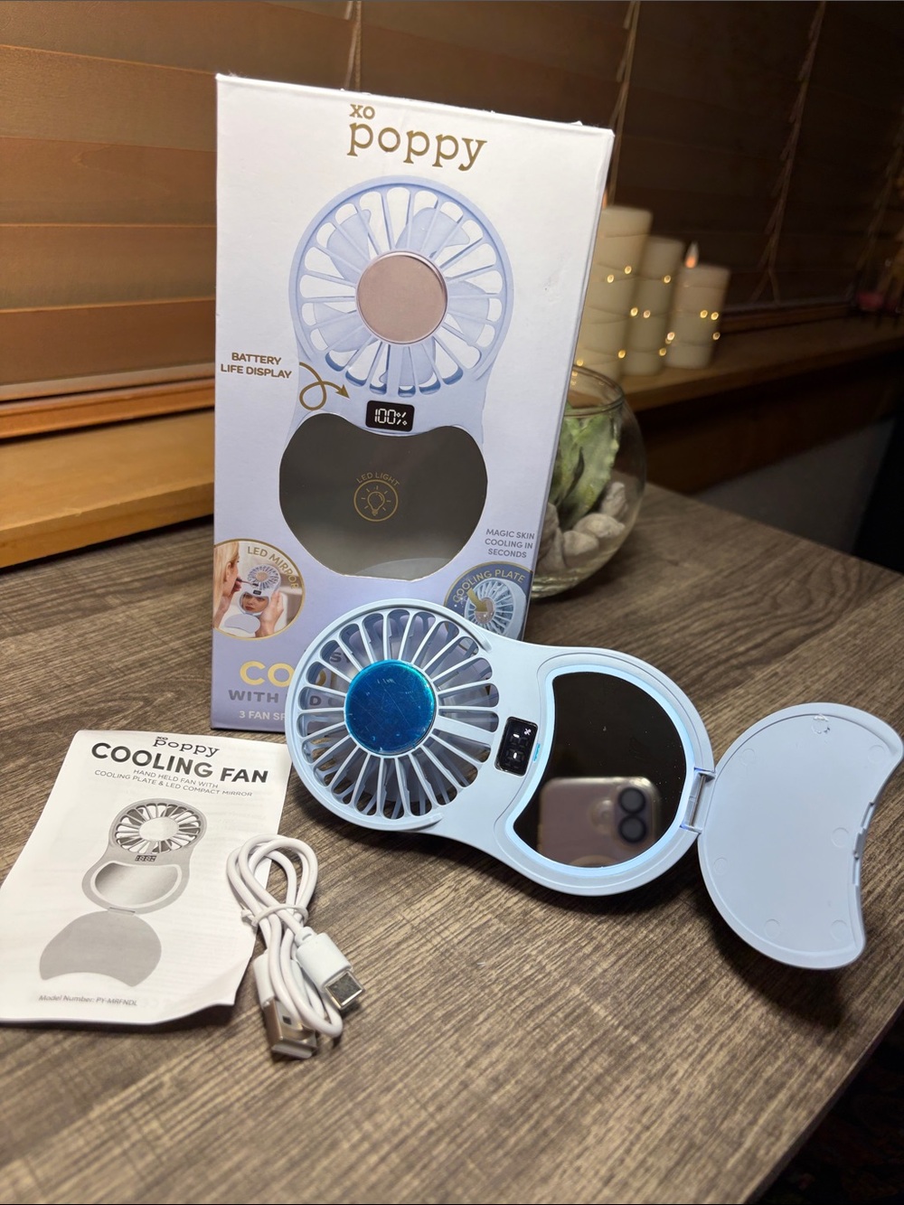 XO Poppy Portable Blue Cooling Fan with LED Mirror